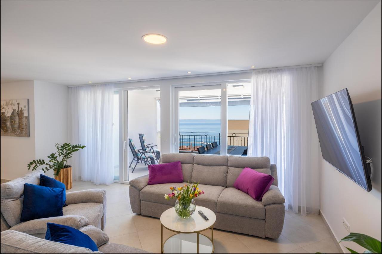 Villa Smaragd - Lapis - Luxury Apartment With Shared Pool Makarska Bagian luar foto