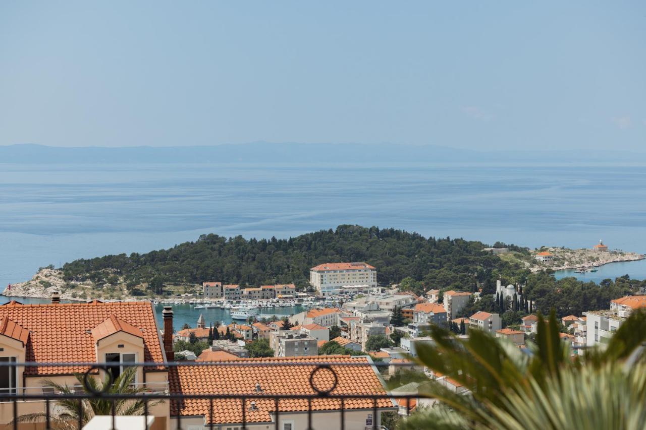 Villa Smaragd - Lapis - Luxury Apartment With Shared Pool Makarska Bagian luar foto